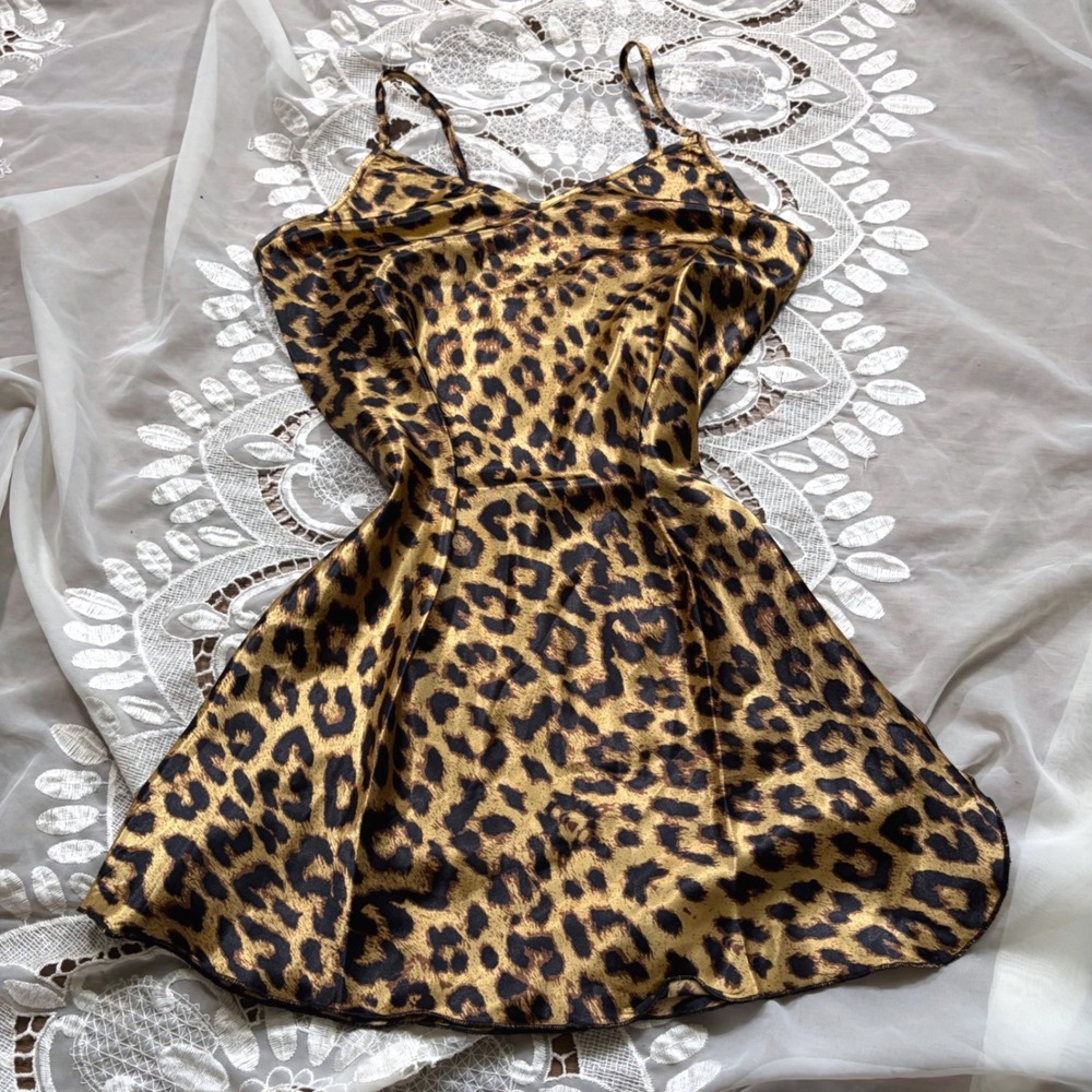 Y2K Leopard Print Satin Mini Slip Dress Women Small V-Neck Spaghetti Strap